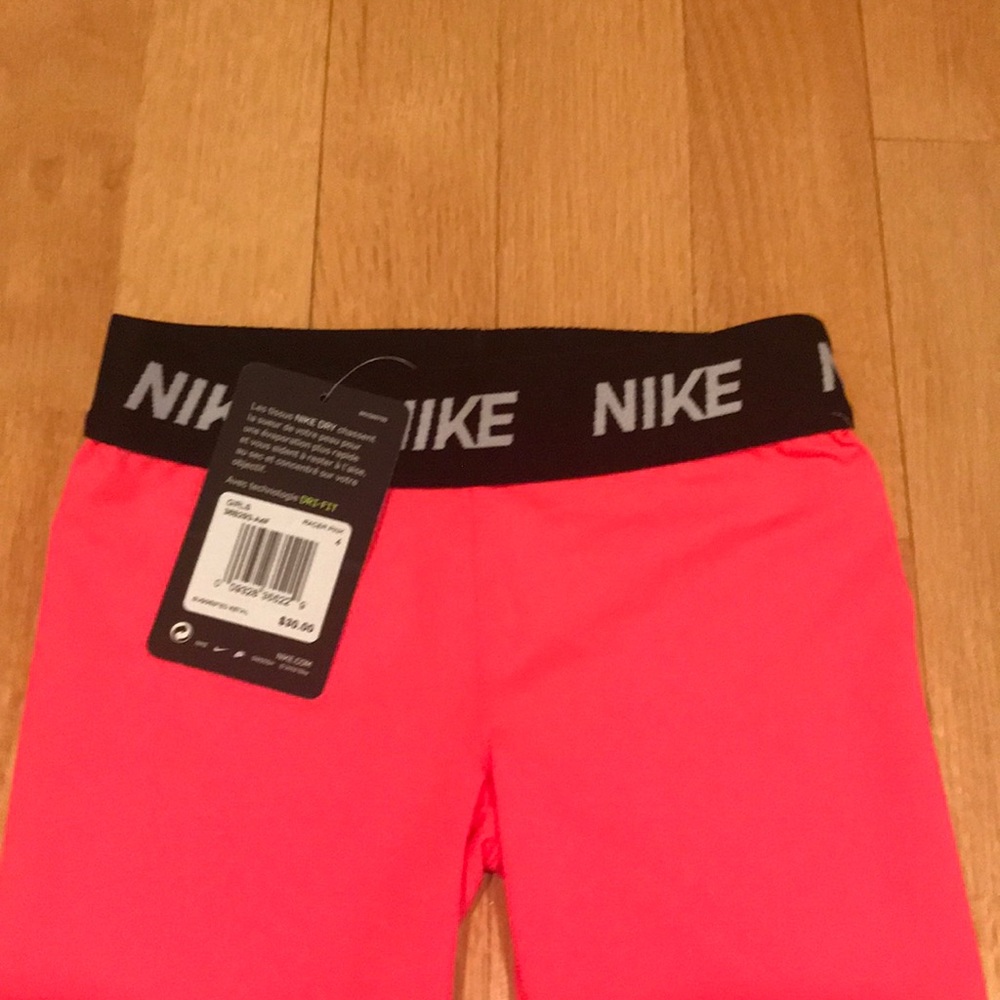 Nike Dri-Fit Girls Leggings. NWT - Picture 2 of 3